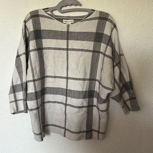 Adrienne vittadini sweater top